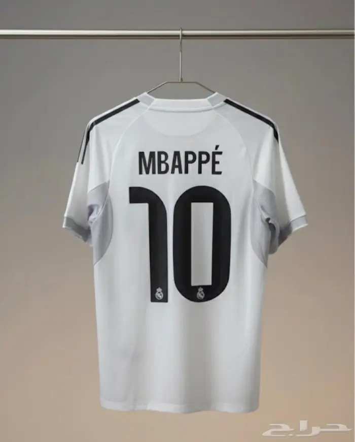 تيشيرتات كورة نسخة اللاعبين 1