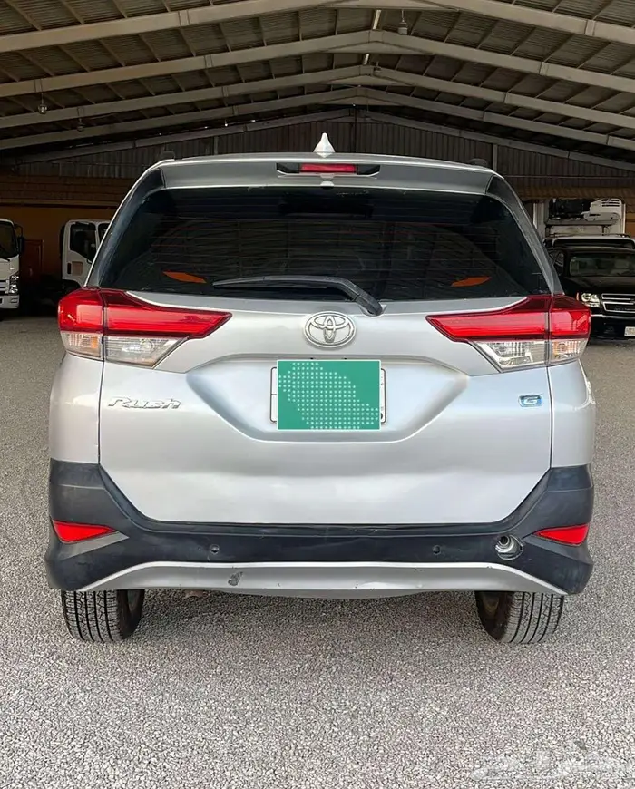 تويوتا راش واجن قير اوتماتيك 2023 12