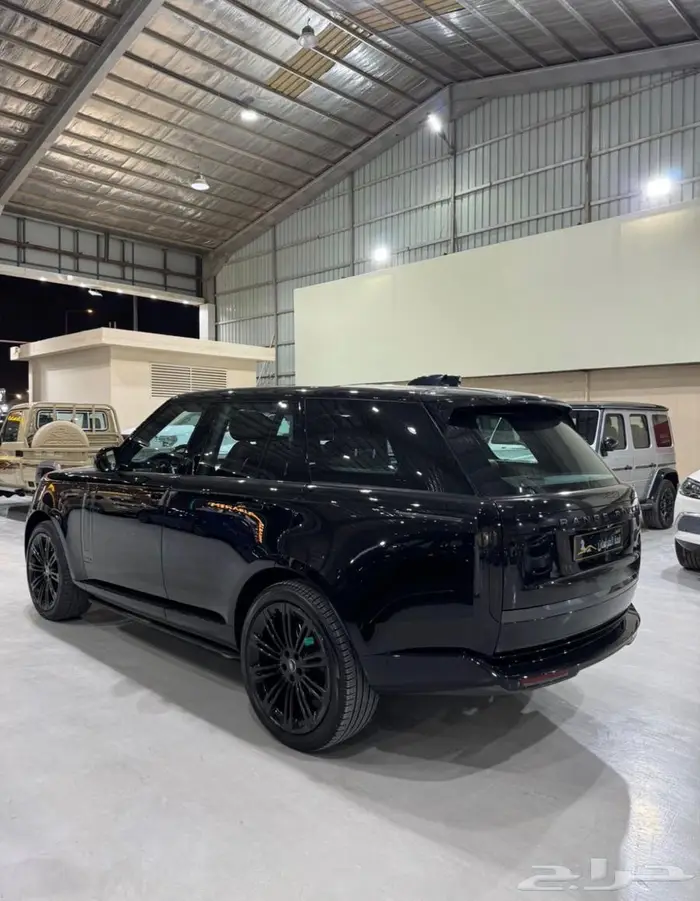 رنج روفر 2024 1