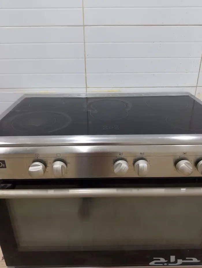 للبيع فرن وغسالة ملابس وغسالة مواعين 1