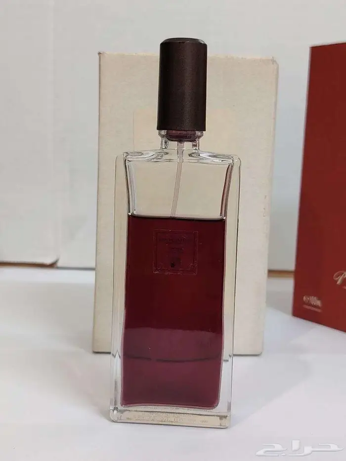 عطر تم إنتاجه مرة واحدة فقط للدار وبعدها توقف إنتاجه بالمرة 3