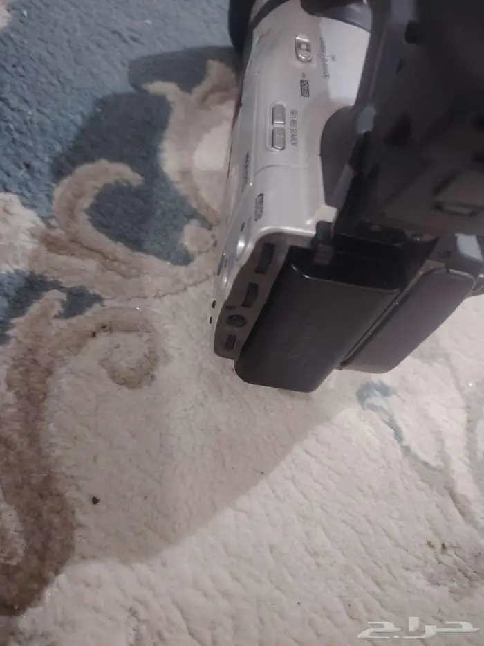 كاميرا سوني و كانون 2