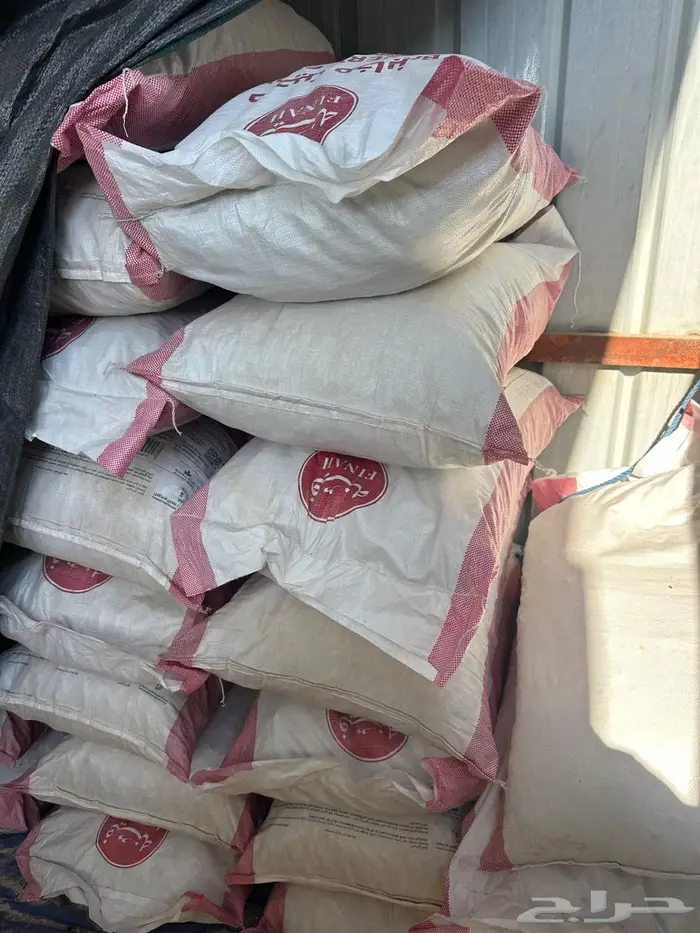 عجين علف للبيع برماح 1