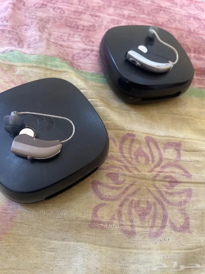 عندي سمع في الاذن اليسر ضعيف وهذي ما لبسته الا شهر واسبوع 0