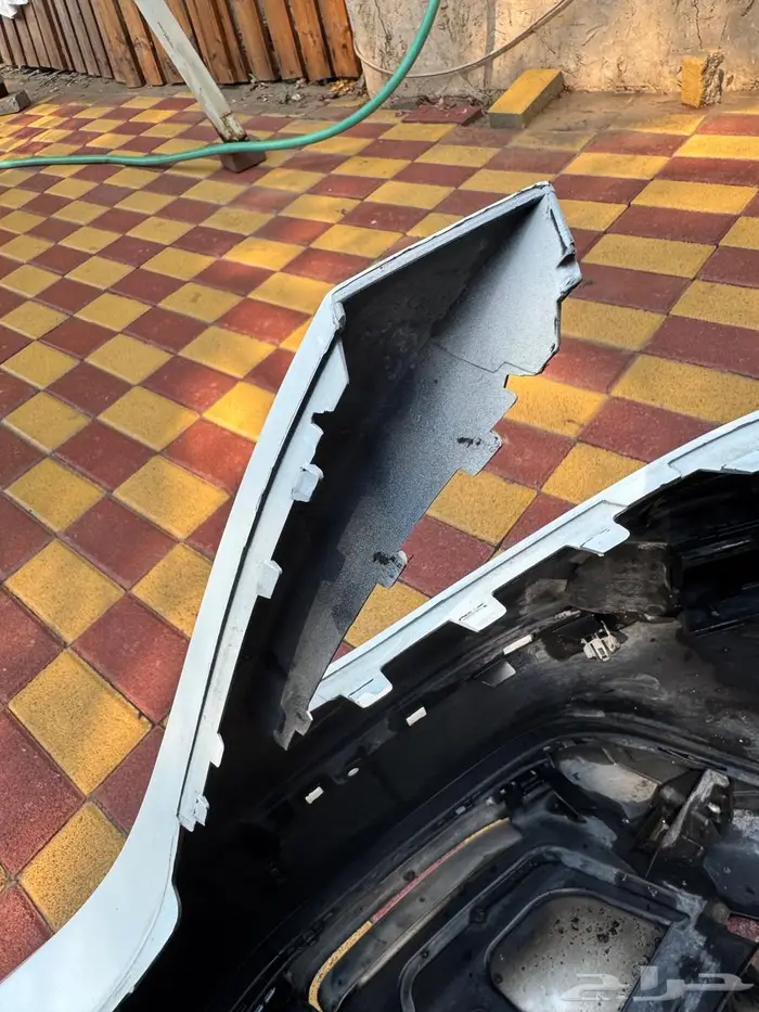 صدام خلفي E 2017 2