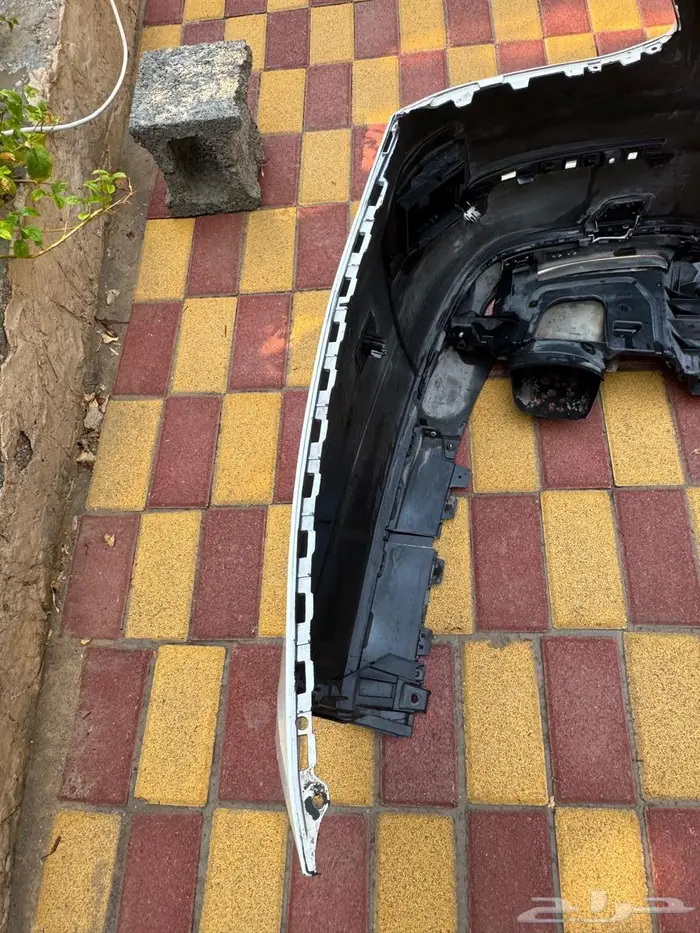 صدام خلفي E 2017 10