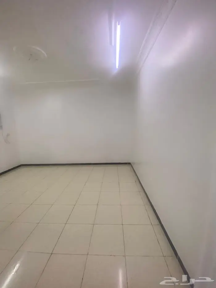 للايجار غرفة ودورة مياه في فيلا 2