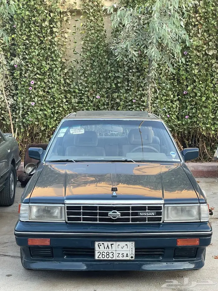 للبيع نيسان لوريل 28