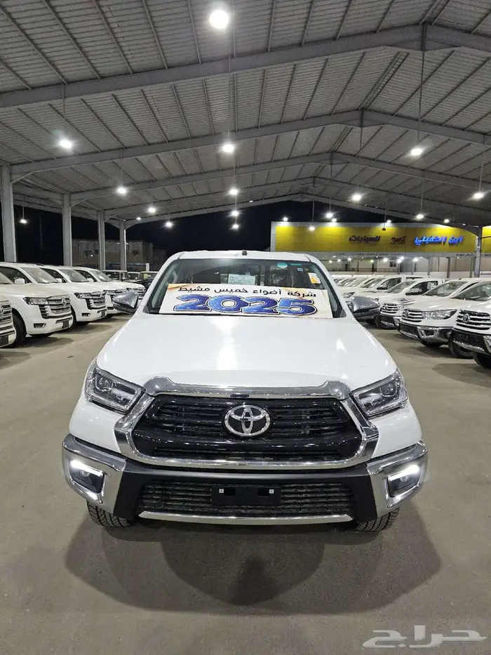 هايلكس غمارتين سوبر جي ال اكس دبل 2.7 بنزين اتوماتيك 0