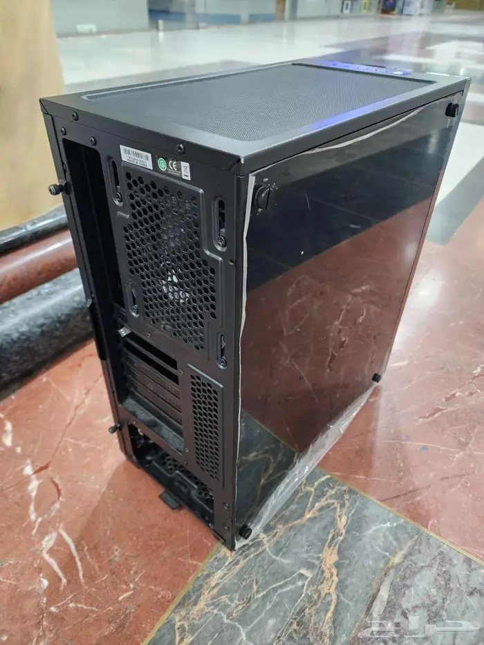 صندوق كمبيوتر مكتبي من شركة corsair 0