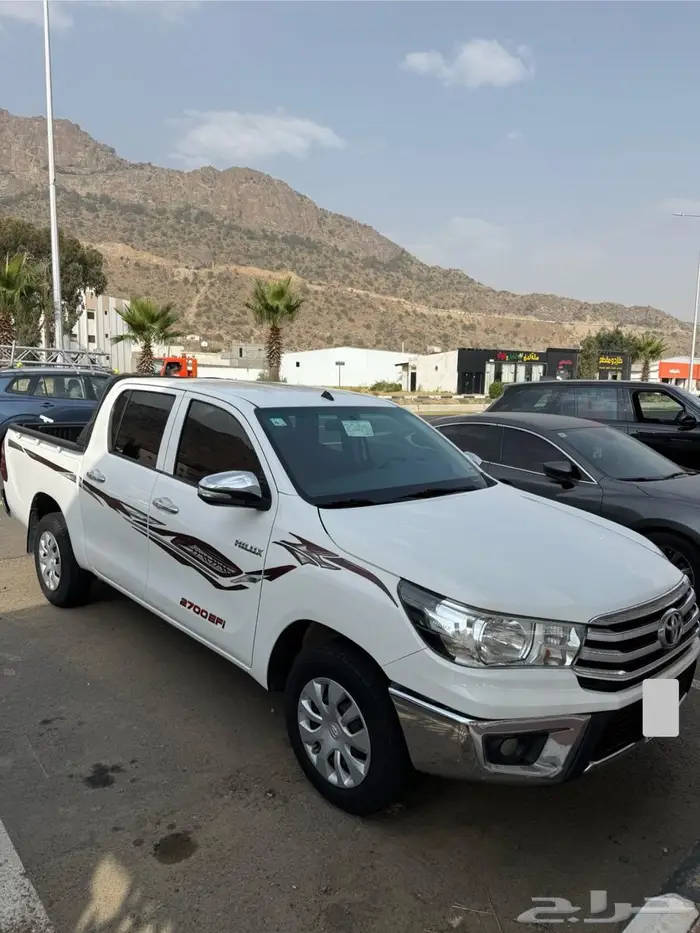 هايلوكس غمارتين2020بنزينGLXبسعر59الف 8