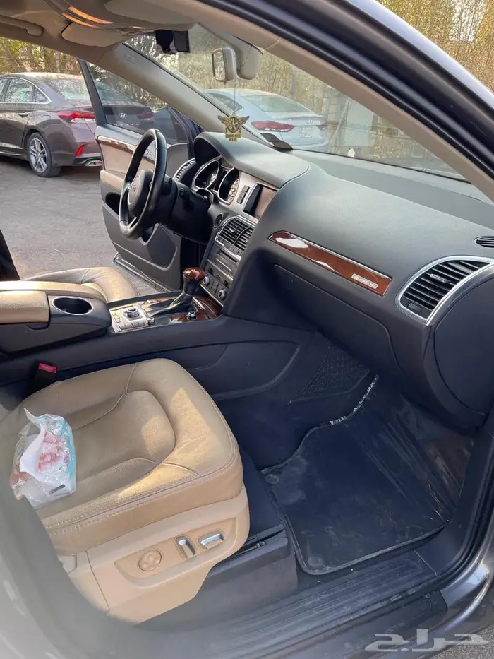 للبيع اودي Q7 موديل 2014 11