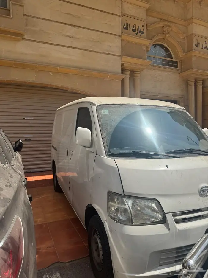 للبيع دباب ديهاتسو (فان بضائع) 0