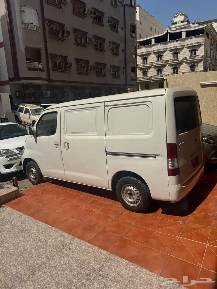 للبيع دباب ديهاتسو (فان بضائع) 1