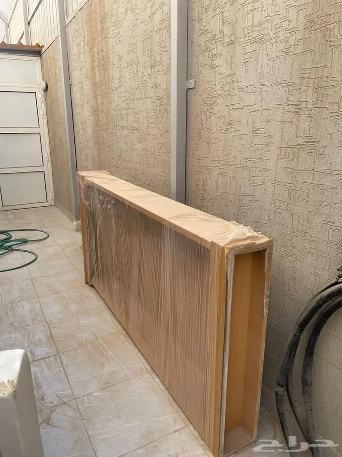 دولاب   خزانة عبايات 1