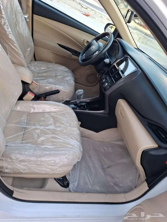 تويوتا يارس 2022 8