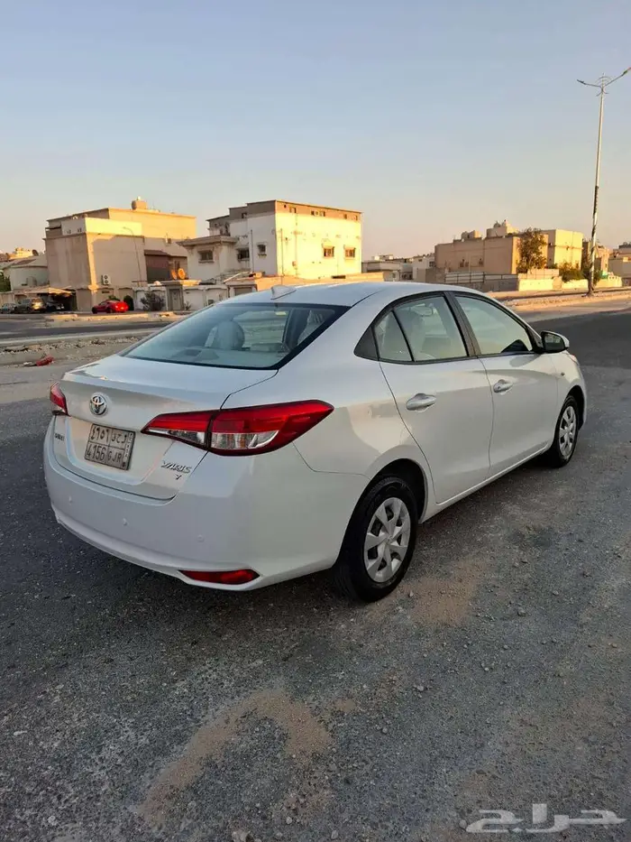 تويوتا يارس 2022 3
