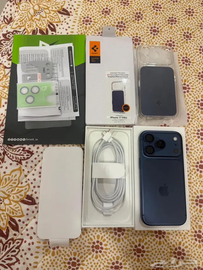 ايفون 17 برو 256 كحلي للبيع 0