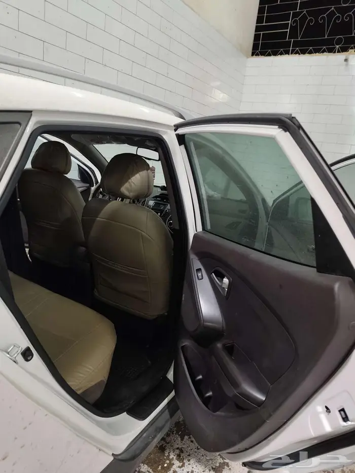 توسان 2014 بدون دبل 2000CC 16