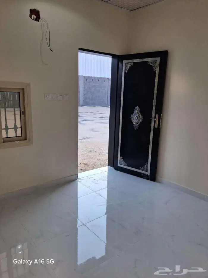للإيجار مستودعات ممتازة جدا في العفجة بالخرج 9