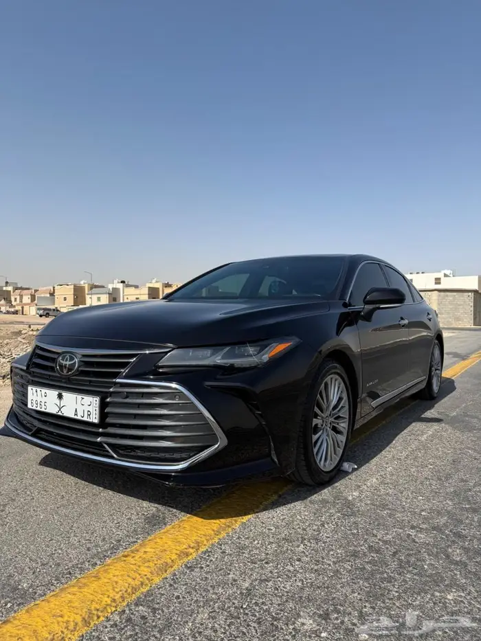 تويوتا افالون بريميوم 7