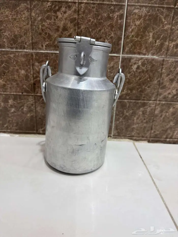 تراثيه دله ومصفاه وملقمه ومفواحه وبراد وسطل 10