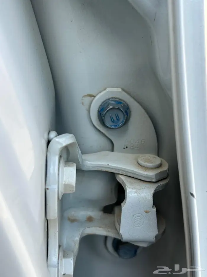 اف فور 2018 دبل للبيع او البدل ممشي 307 3