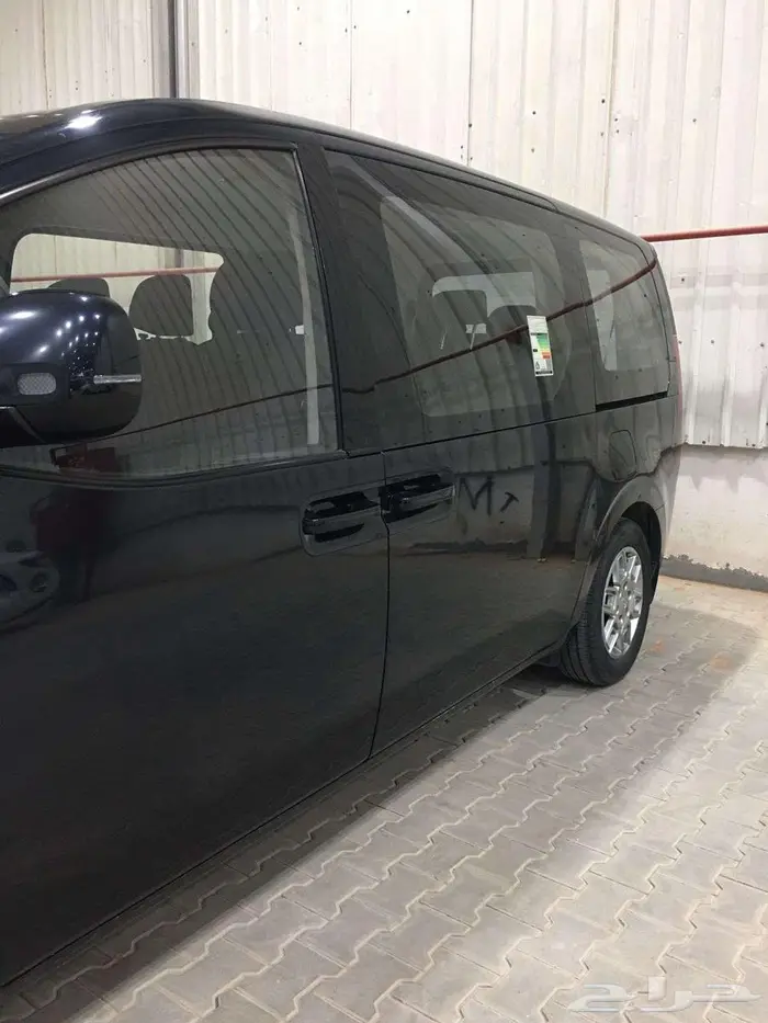 هيونداي ستاريا 2