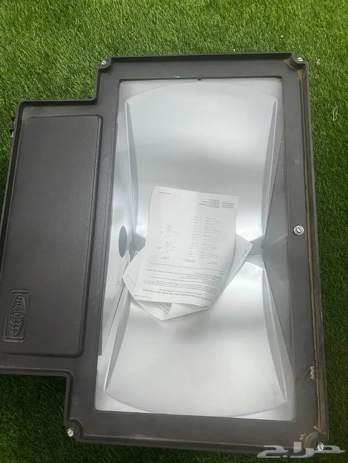 كشافات ملاعب 0