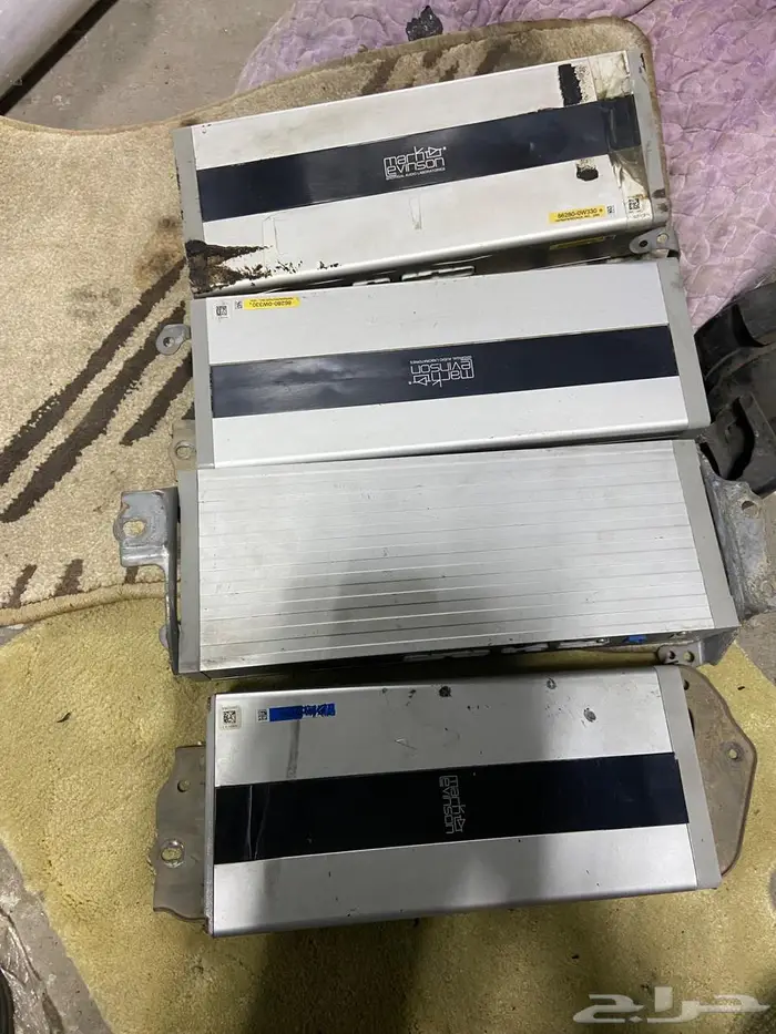 للبيع قطع غيار لكزس GS 13