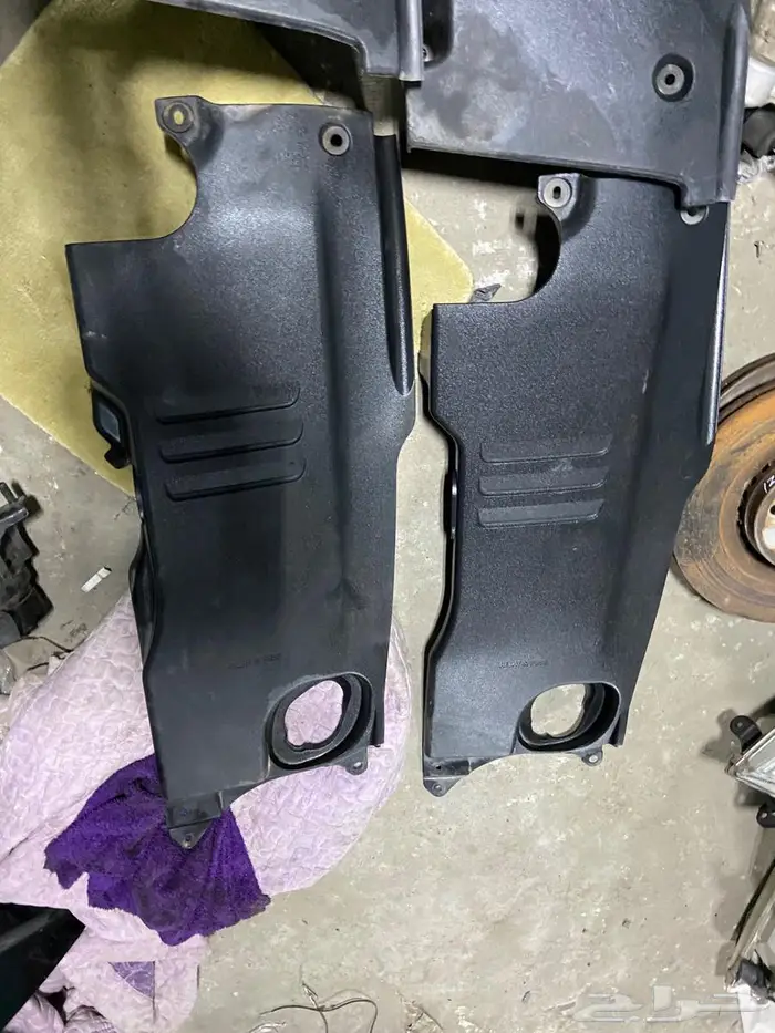 للبيع قطع غيار لكزس GS 16