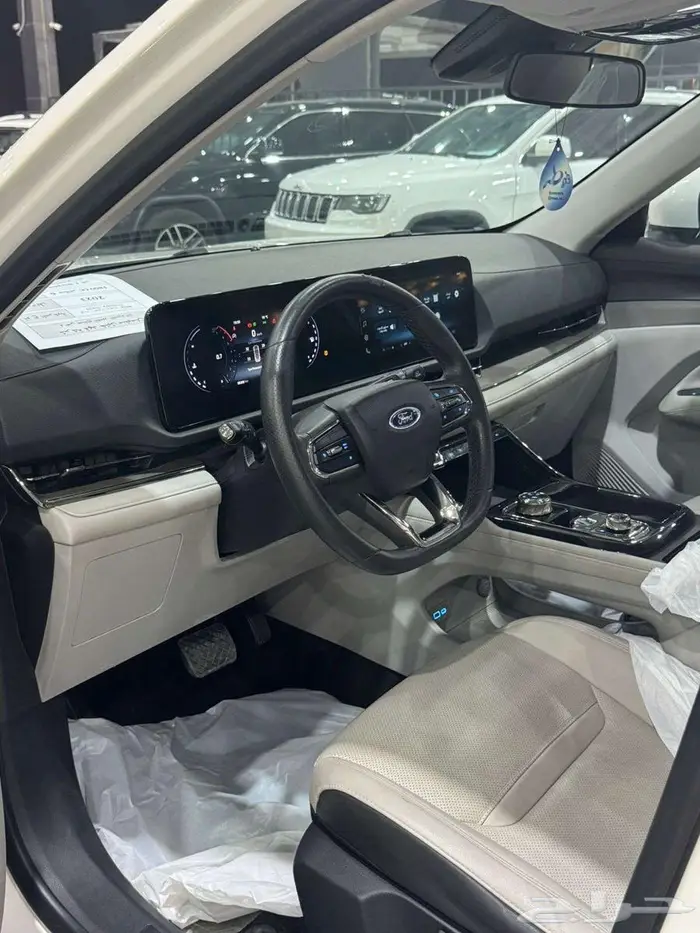 فورد تيريتورى 2023 12