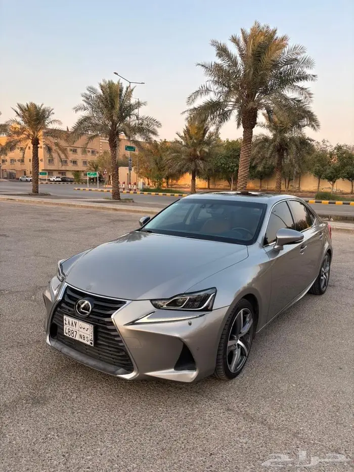 لكزسس IS350 1