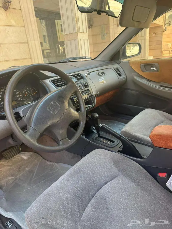 هوندا اكورد 2002 3