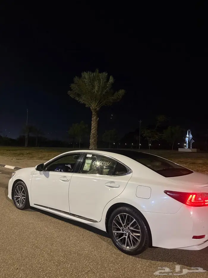 لكزس es 350 موديل 2013 7