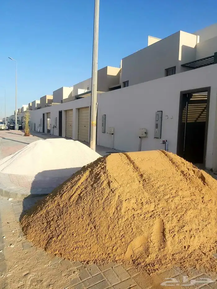 تربه زراعي رمل احمر قلاب صغير دينه اجود انواع الرمل 6