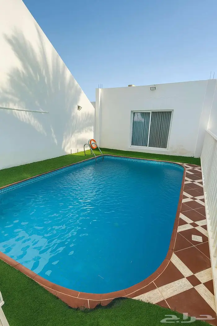 فيلا جديدة على البحر للايجار بدرة العروس الشاطئ الذهبي 16