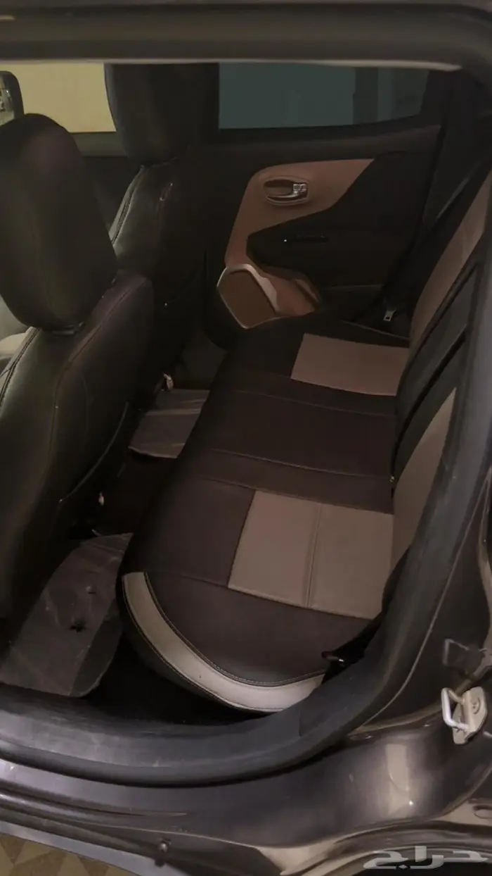 جيب رينيجيد 2016 11