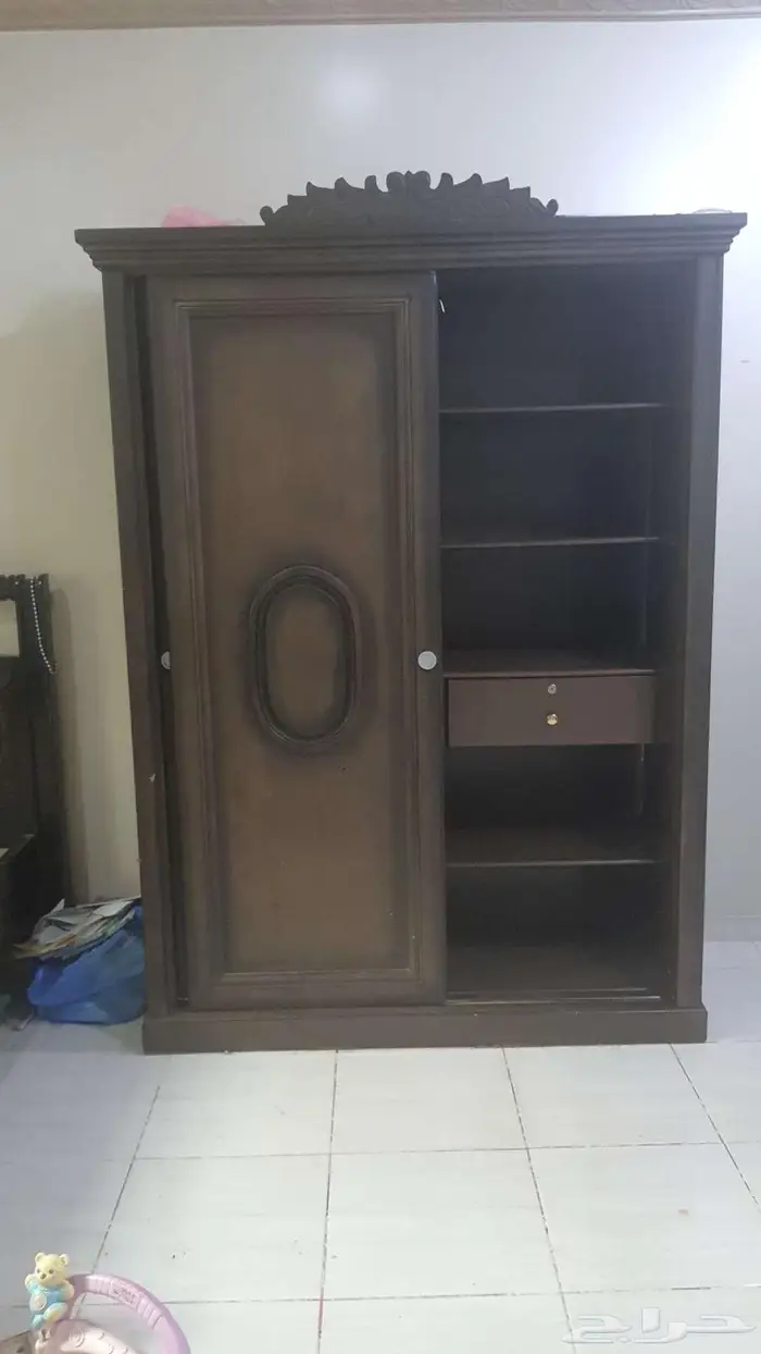 سرير غرفة نوم عائلي دولاب و الجميع 2000 ريال 0