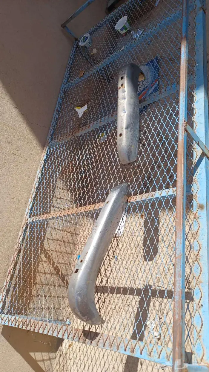 للبيع قطع ددسن 78 قديم غليون من مديل 79 وتحت كل القطع فيه 84