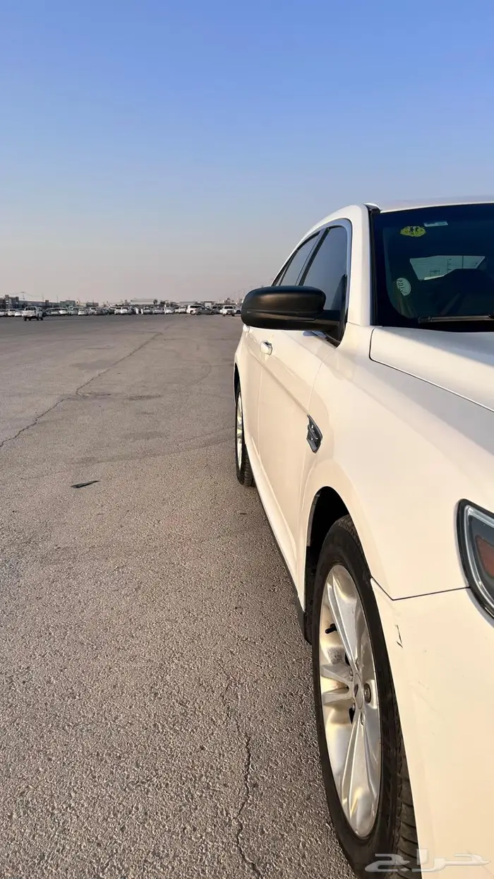 فورد تورس 2016 ستاندر 9