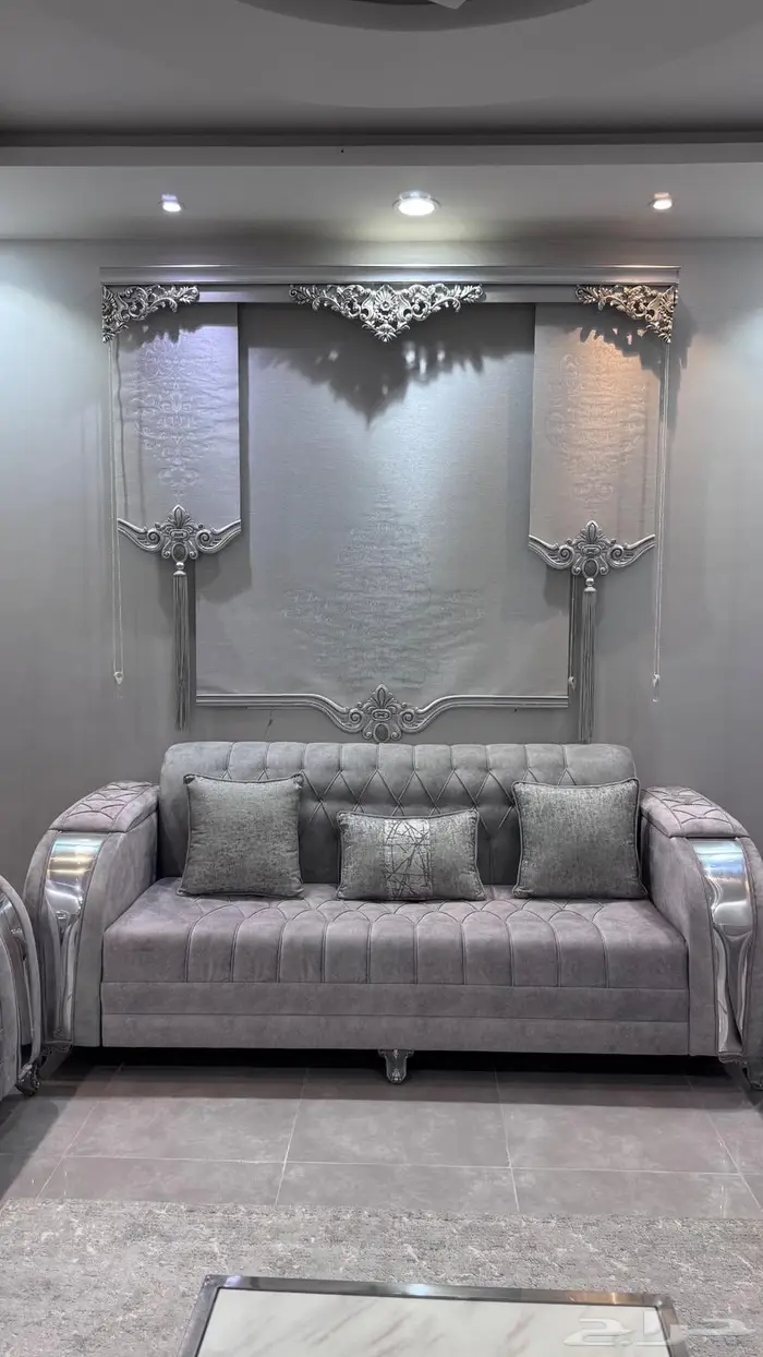 كنب 7 قطع مع ستاره وطاولات 0