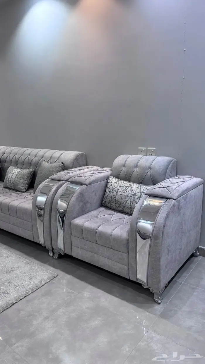 كنب 7 قطع مع ستاره وطاولات 2