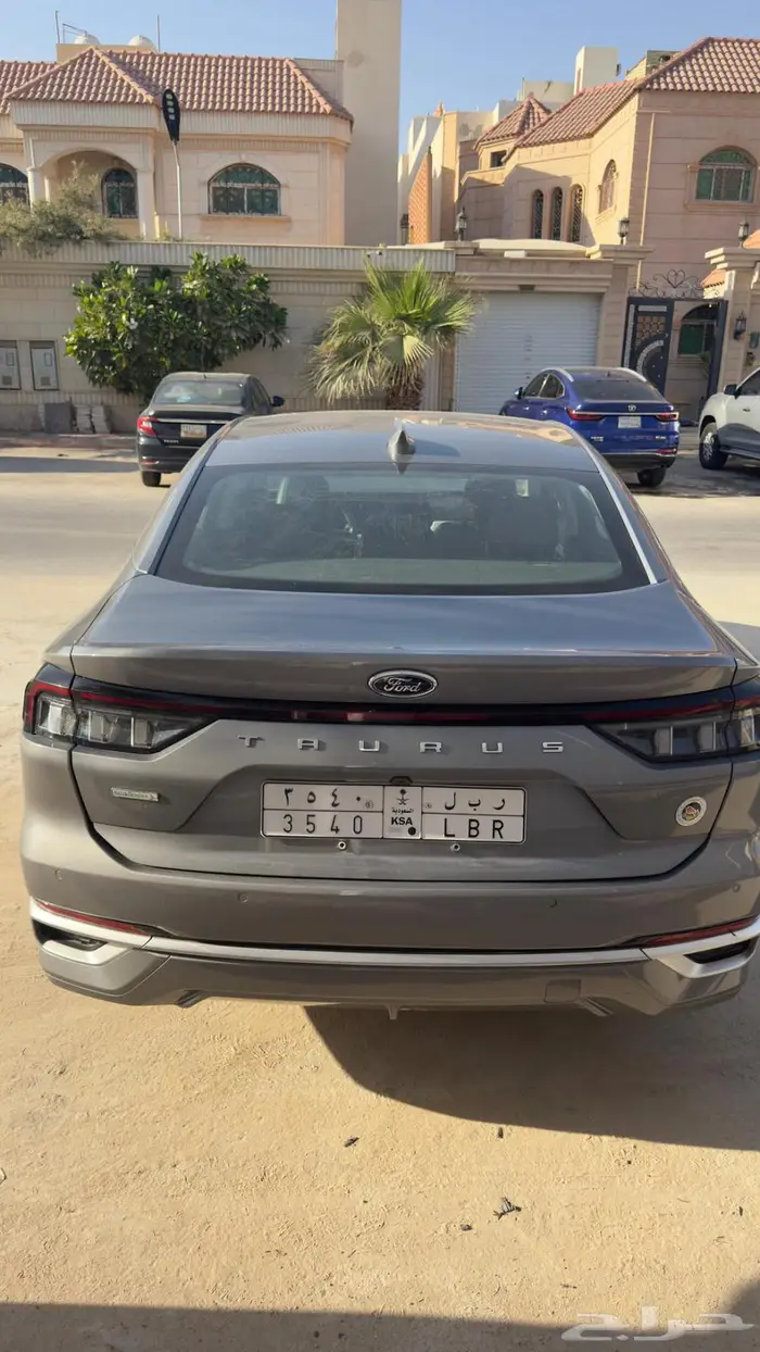 للبيع فورد تورس 2023 تريند بلص نص فل ماشيه 80 6