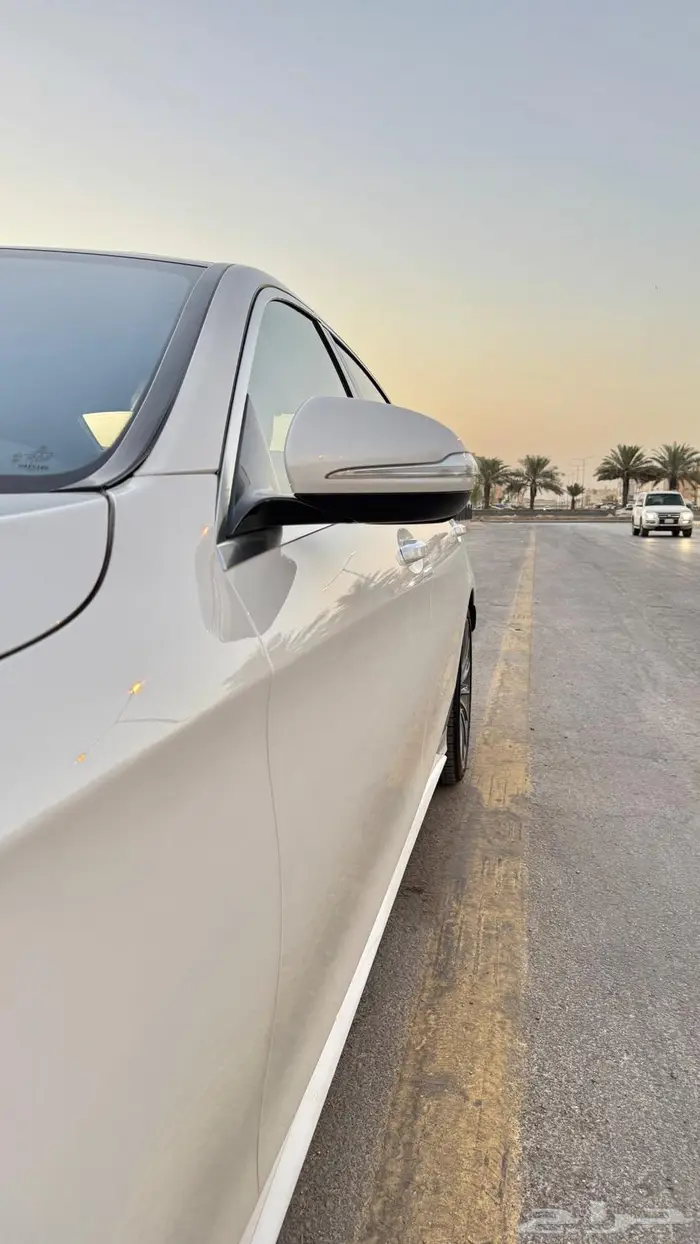 مرسيدس S500 AMG بحالة الوكالة 15