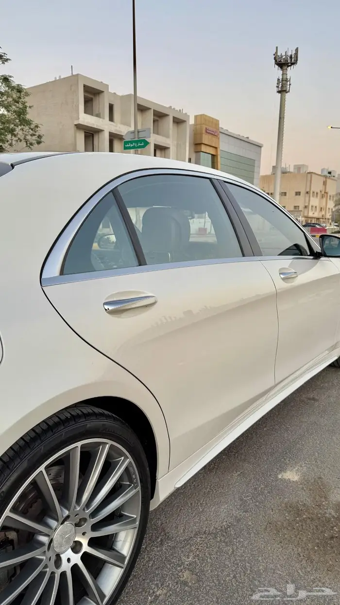 مرسيدس S500 AMG بحالة الوكالة 14
