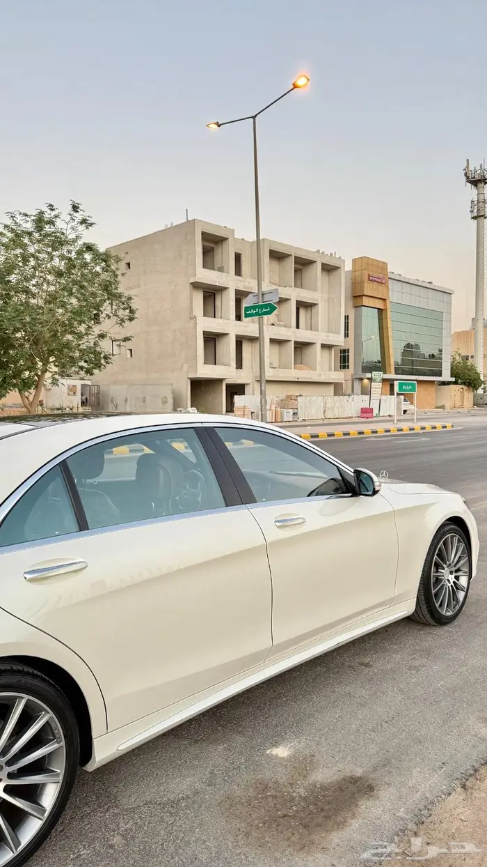 مرسيدس S500 AMG بحالة الوكالة 16