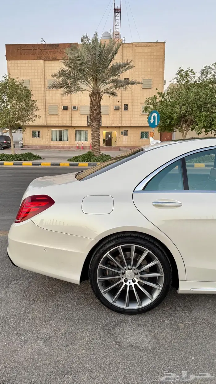 مرسيدس S500 AMG بحالة الوكالة 1