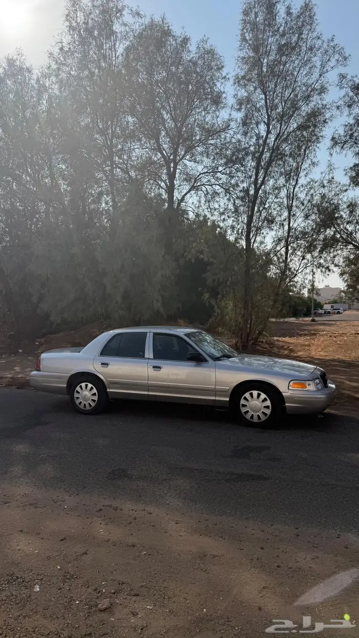 فورد فكتوريا 2004 تضيف للمستخدم البيع مستعجل 12