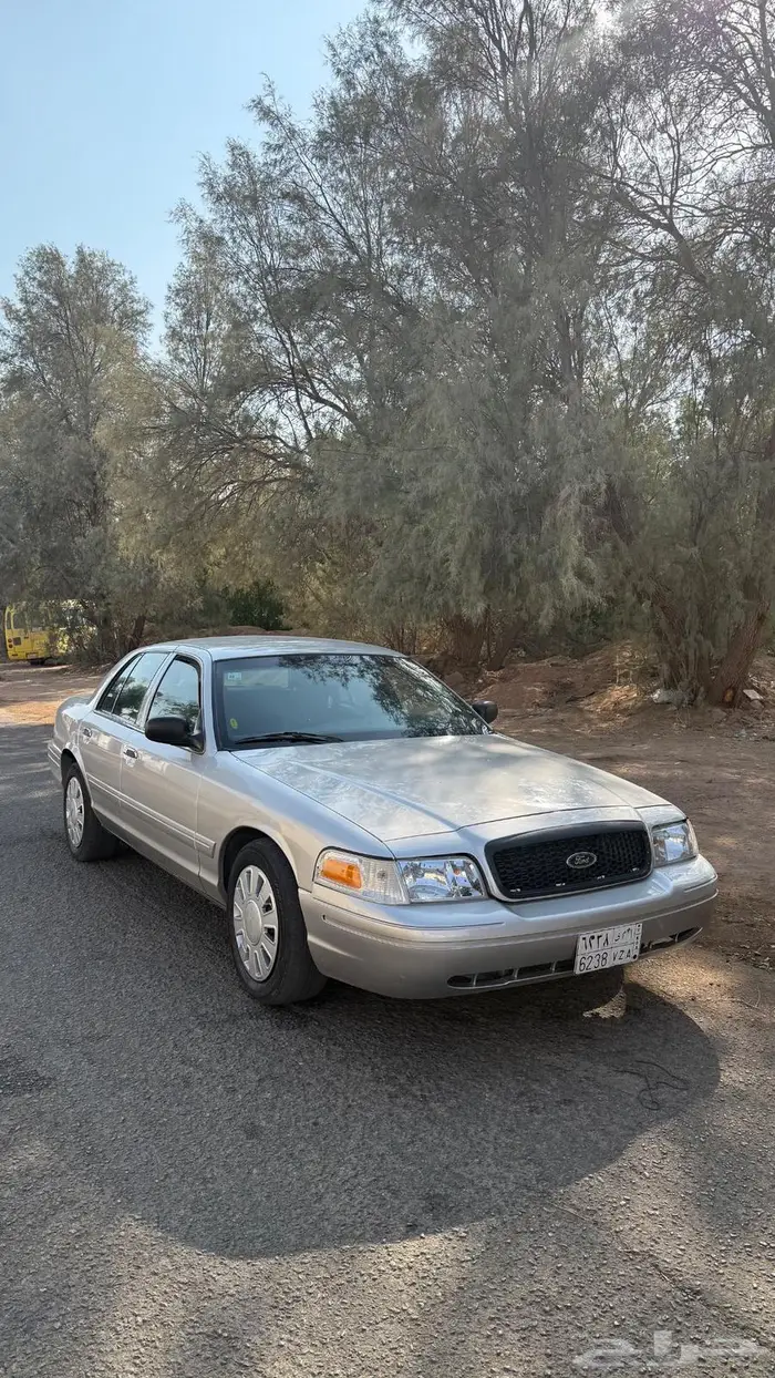 فورد فكتوريا 2004 تضيف للمستخدم البيع مستعجل 13